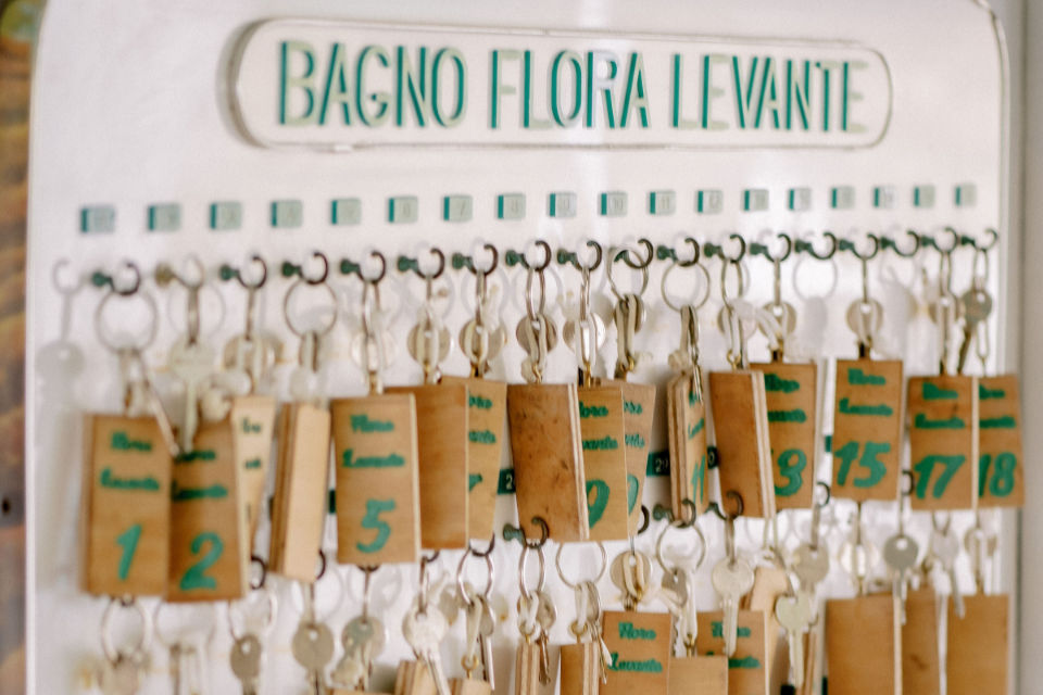 Bagno FLORA DI LEVANTE