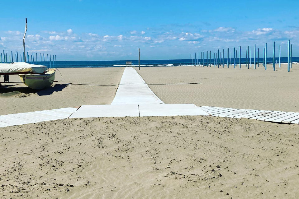 Bagno LORENZO LEVANTE