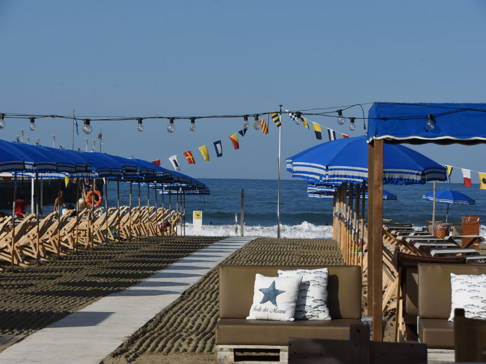 Bagno CARDUCCI - Unione Proprietari Bagni di Forte dei Marmi