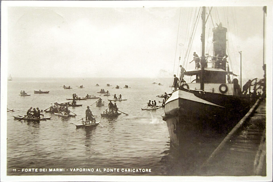 Cartolina di Forte dei Marmi com'era tanti anni fa...